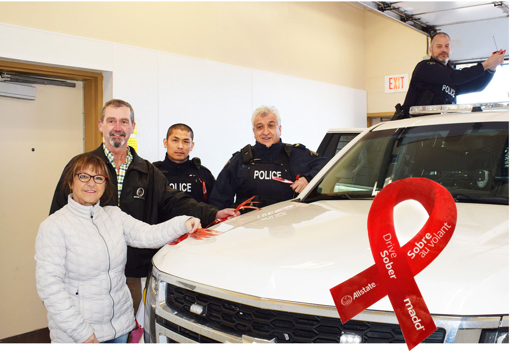 MADD volunteers team up with RCMP to launch Red Ribbon campaign